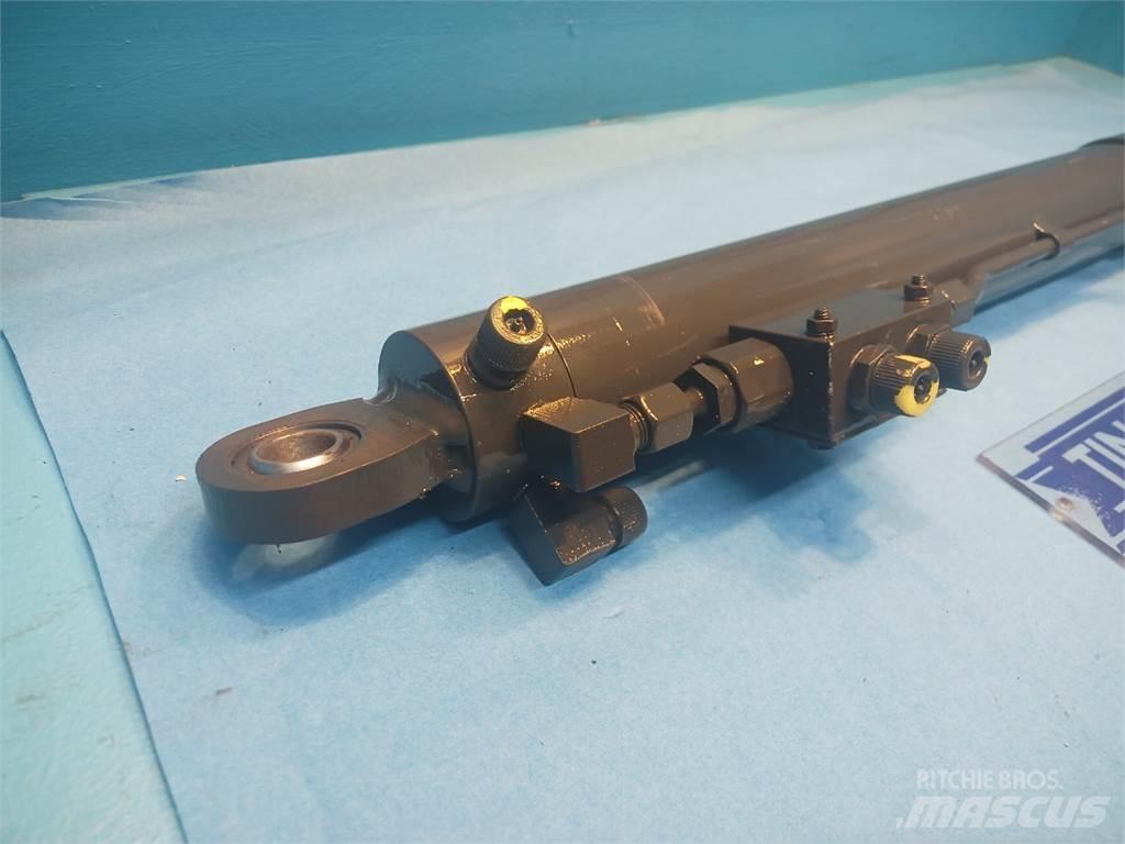 Vicon 1133 Граблі і сінозворушувачі