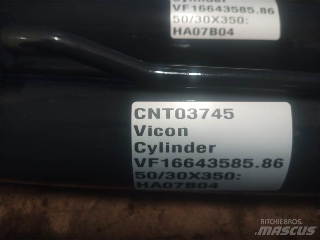 Vicon 1133 Граблі і сінозворушувачі