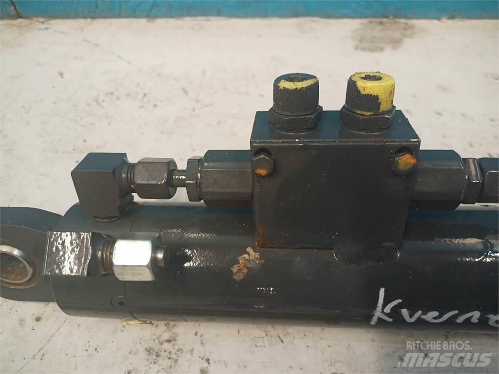 Vicon 1133T Граблі і сінозворушувачі