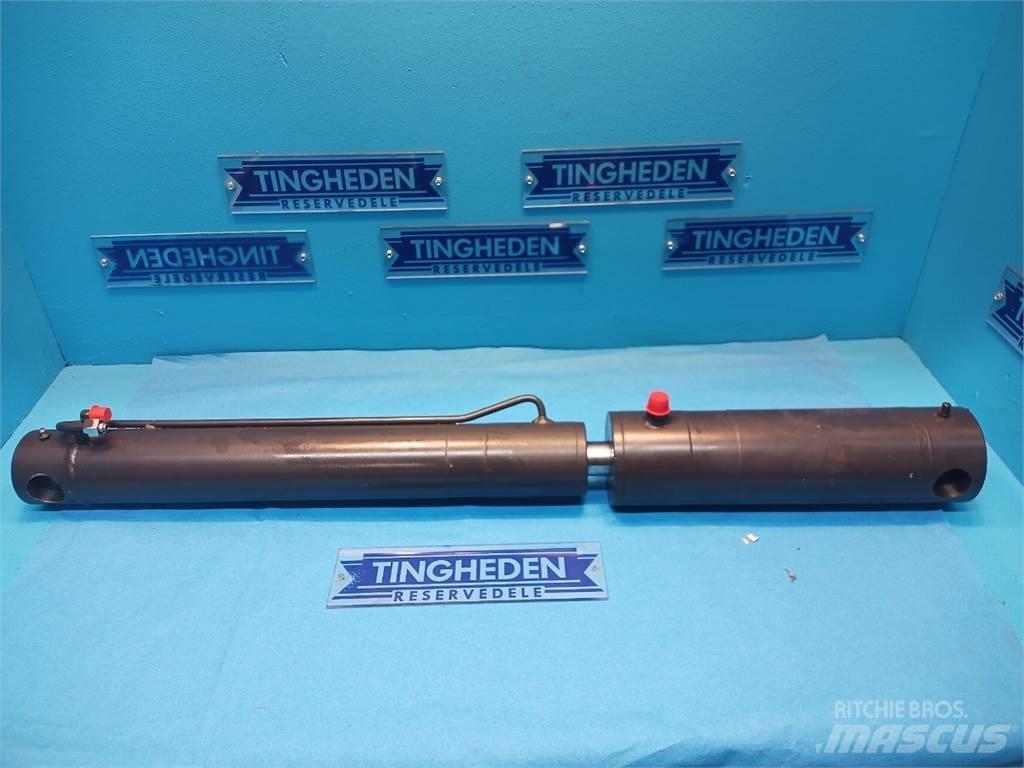 Vicon 1254 Граблі і сінозворушувачі
