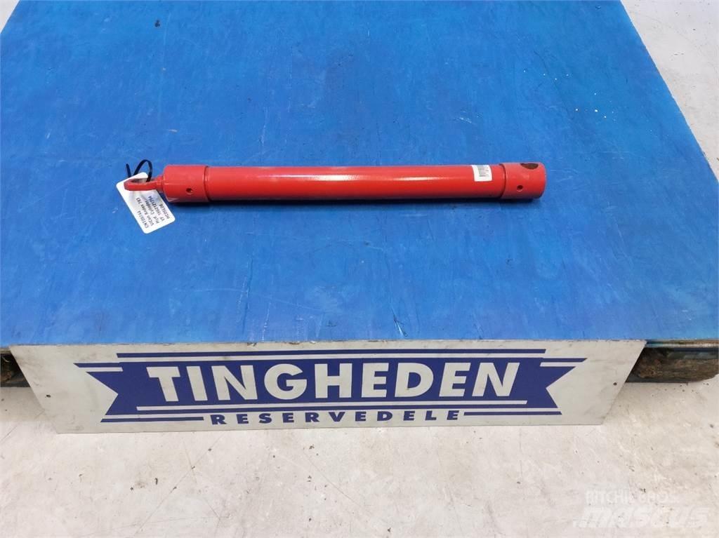 Vicon Andex 783 Граблі і сінозворушувачі