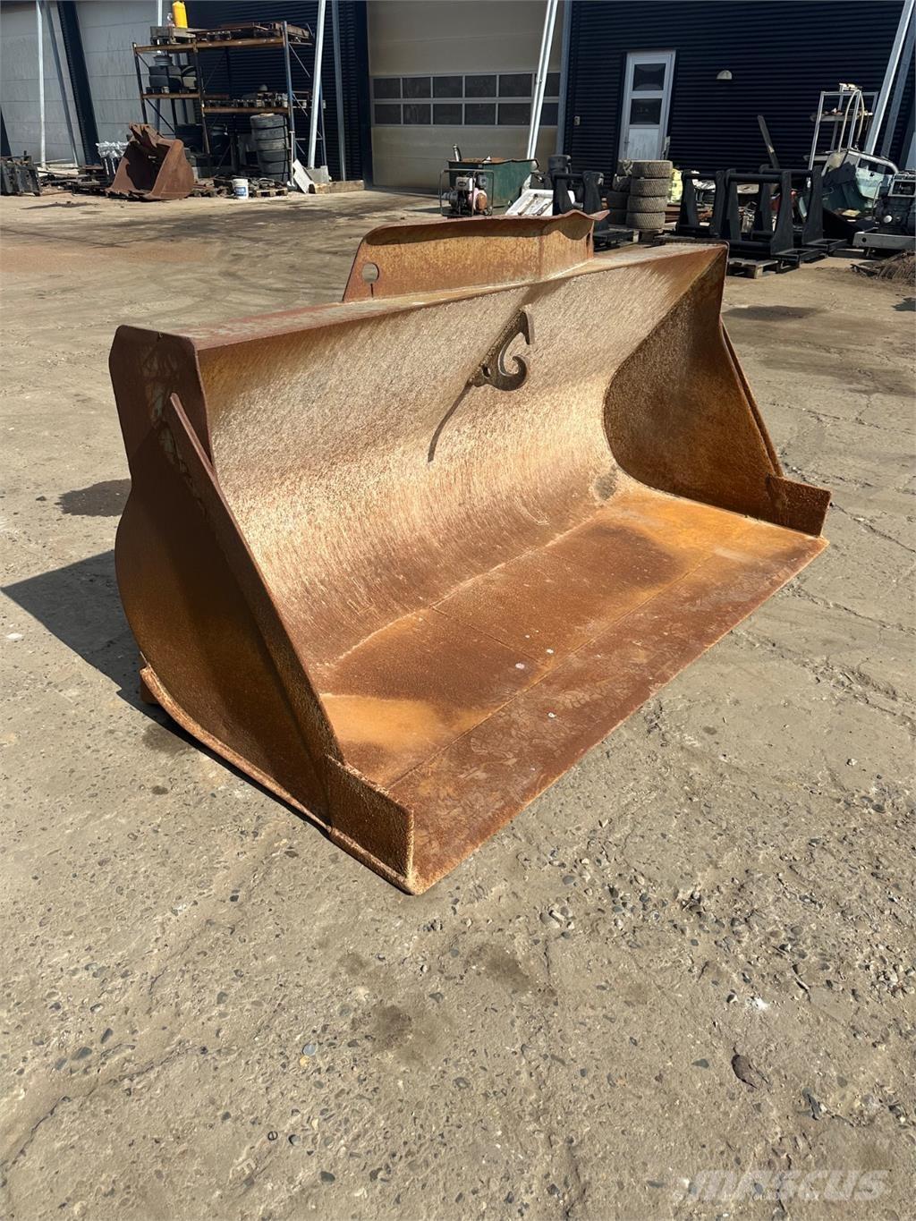 Volvo 2500mm Леміші
