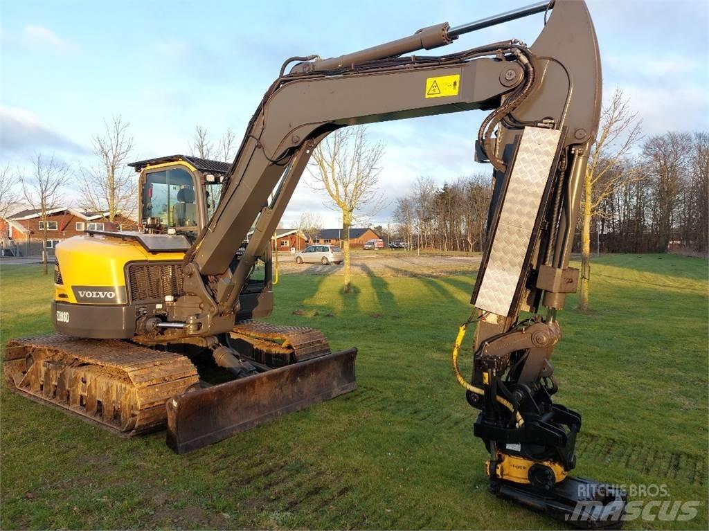 Volvo ECR88D Гусеничні екскаватори