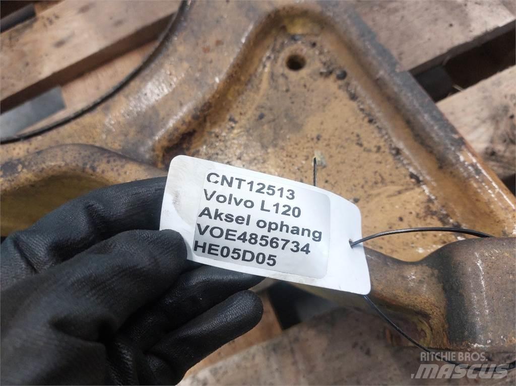 Volvo L120 Осі