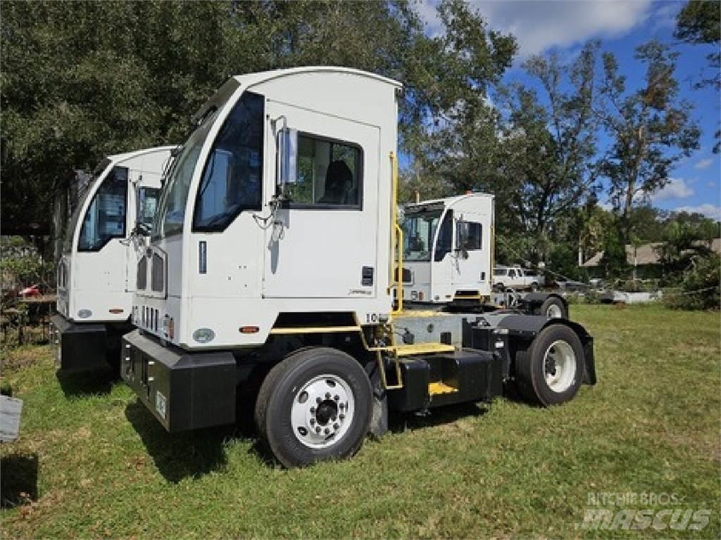 Autocar ACTT42 Термінальні трактори
