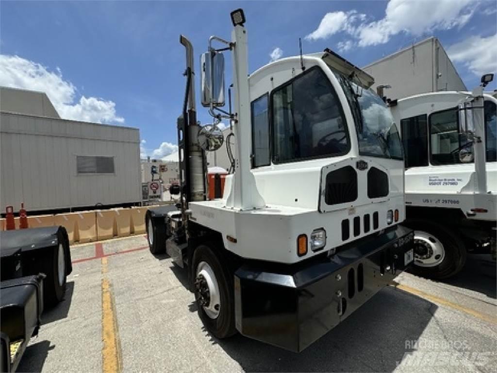 Autocar ACTT42 Термінальні трактори