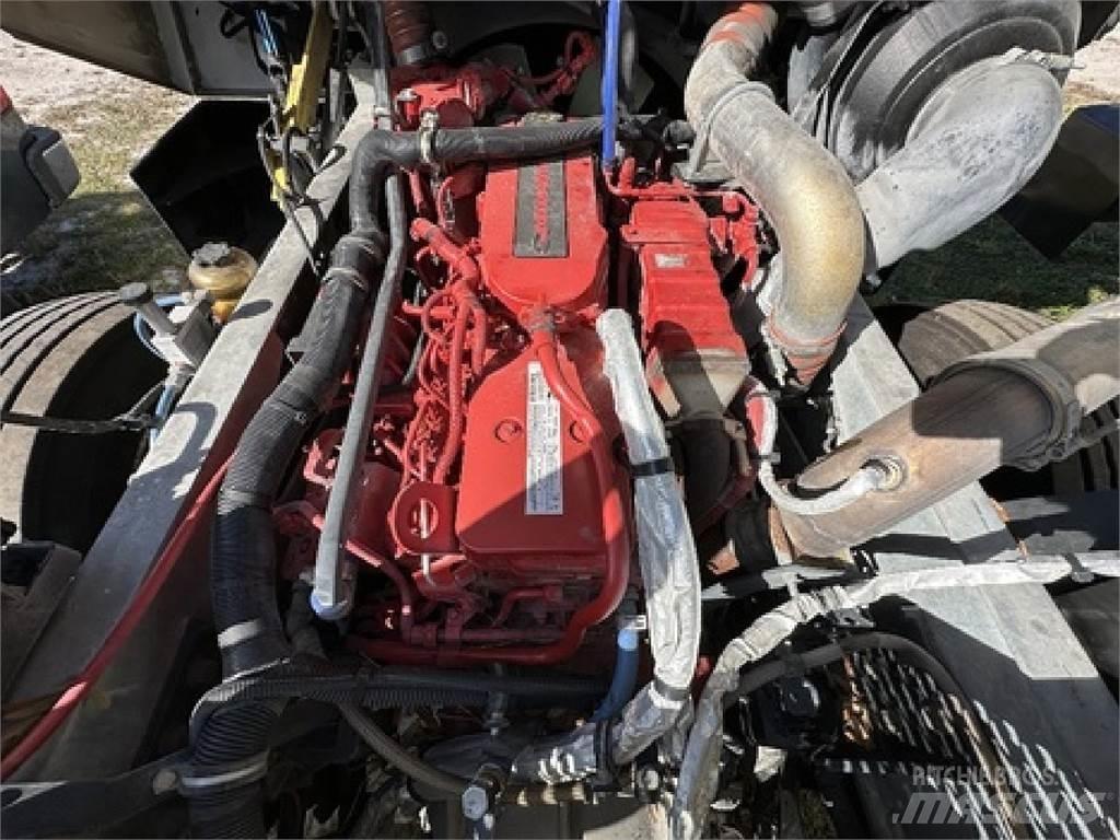 Autocar ACTT42 Термінальні трактори