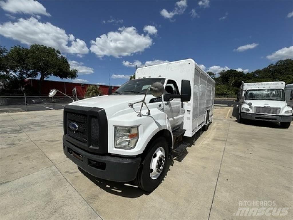 Ford F650 Вантажівки для доставки напоїв