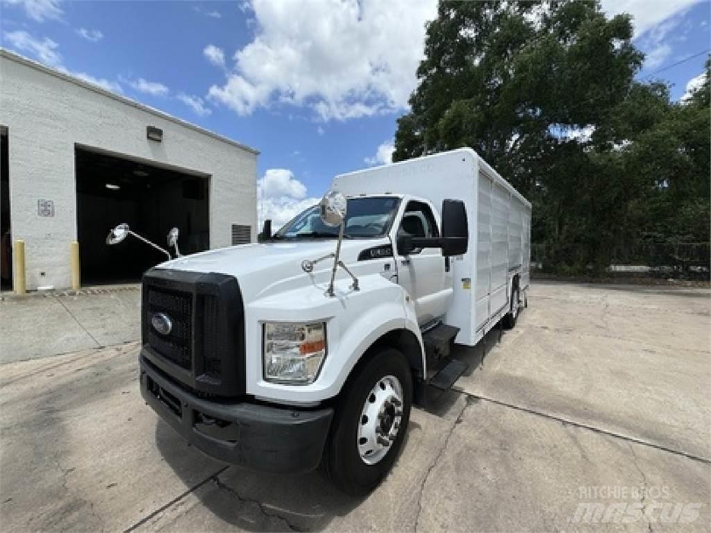 Ford F650 Вантажівки для доставки напоїв