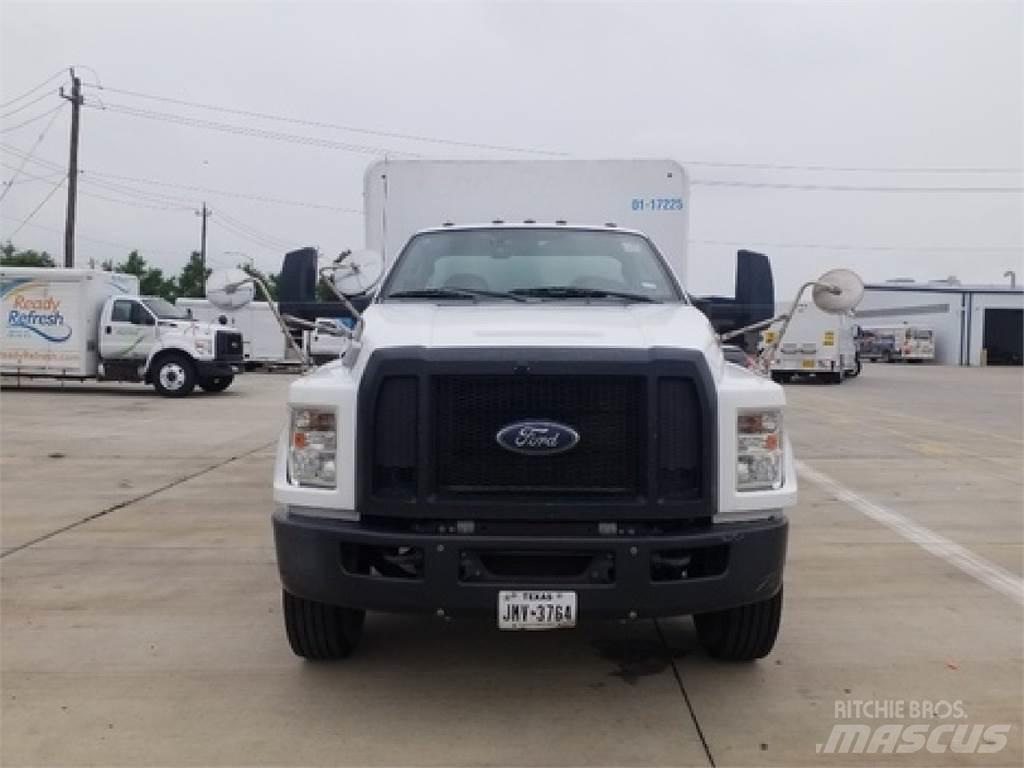 Ford F650 Вантажівки для доставки напоїв