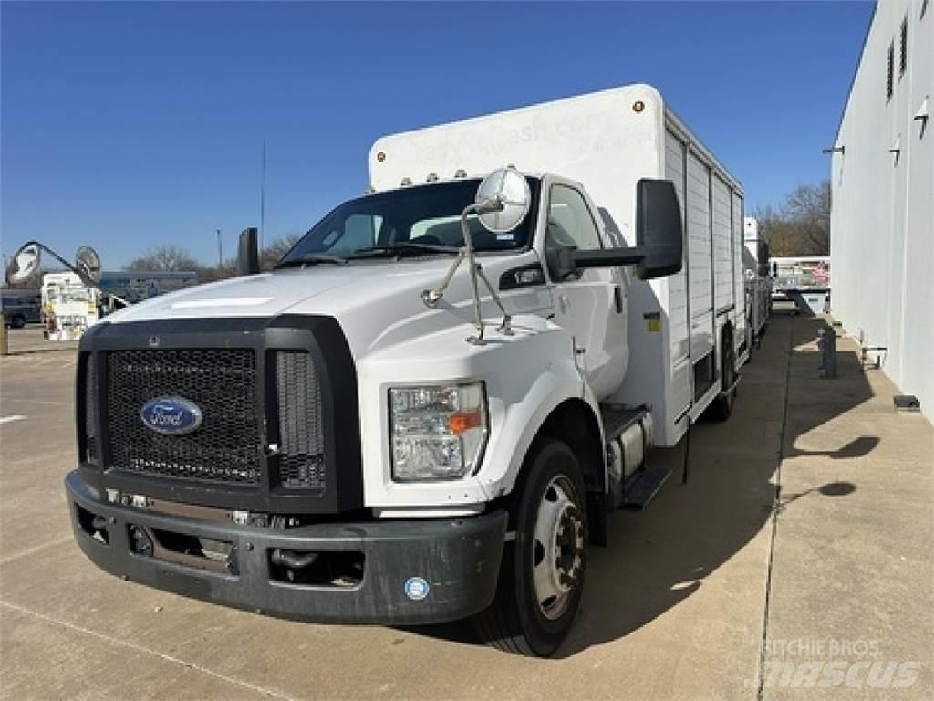 Ford F650 Вантажівки для доставки напоїв