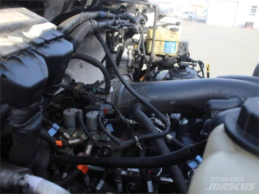 Ford F650 Вантажівки для доставки напоїв