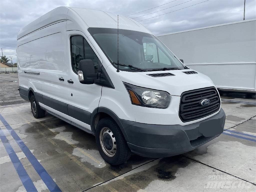 Ford TRANSIT Панельні фургони
