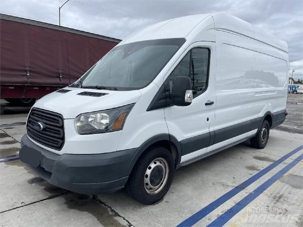Ford TRANSIT Панельні фургони