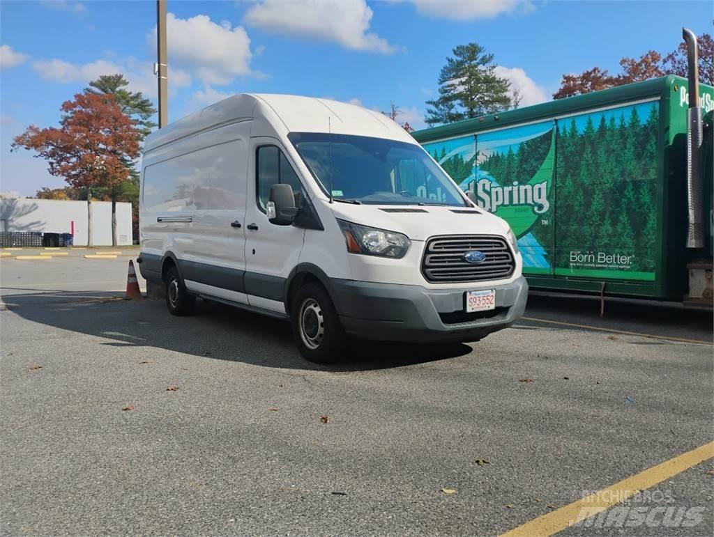Ford TRANSIT Панельні фургони