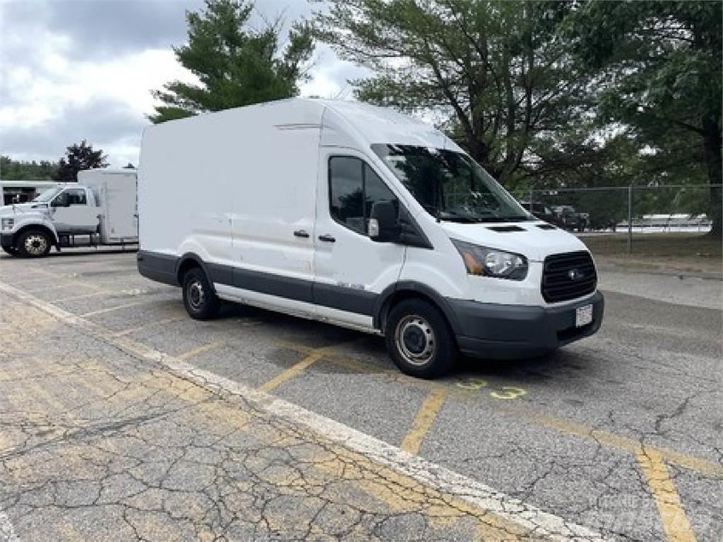 Ford TRANSIT Панельні фургони