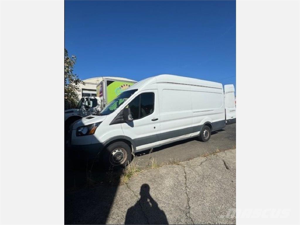 Ford TRANSIT Панельні фургони
