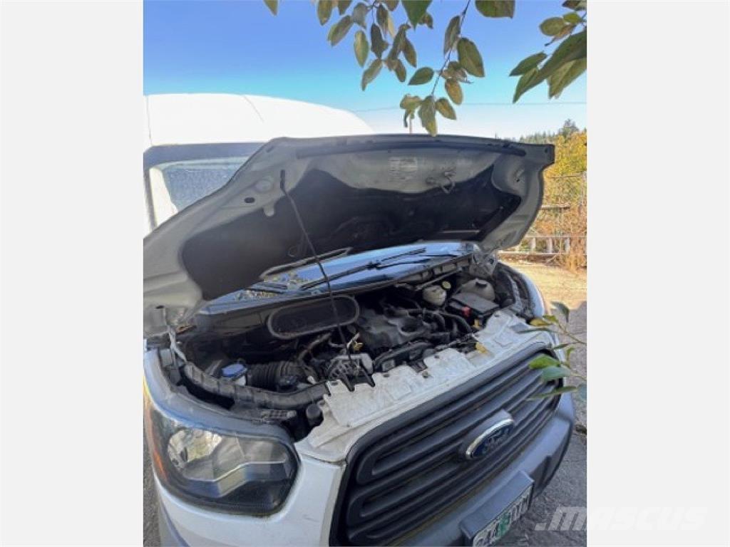 Ford TRANSIT Панельні фургони