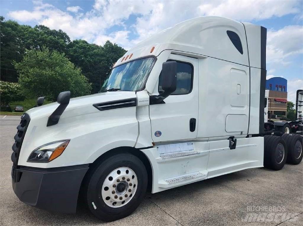Freightliner 126 Тягачі