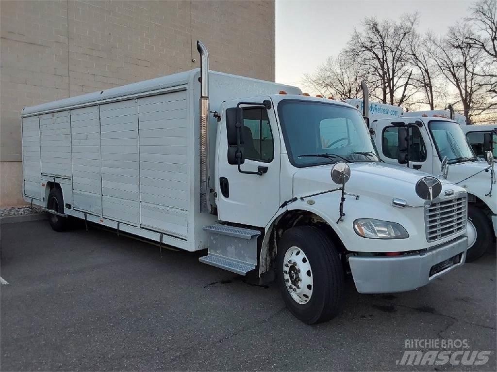 Freightliner M2 Вантажівки для доставки напоїв