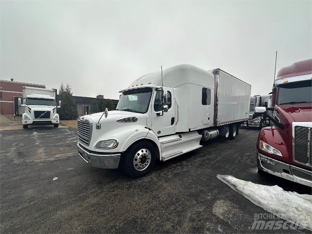 Freightliner M2 Фургони