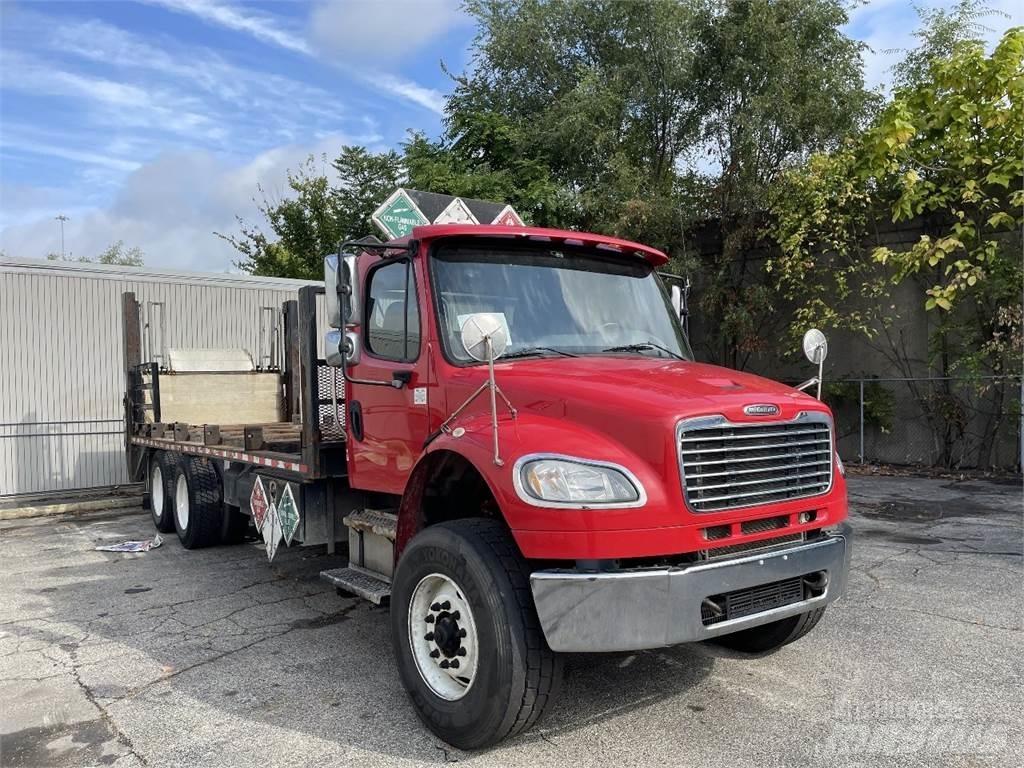 Freightliner M2 Шасі з кабіною