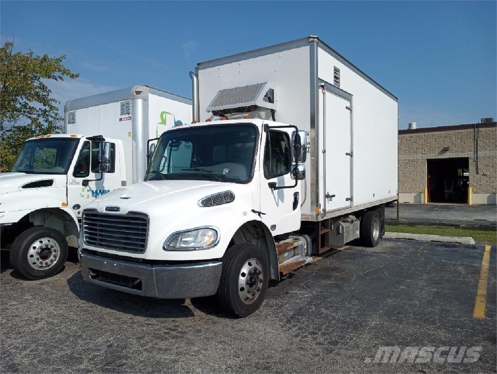 Freightliner M2-106 Фургони