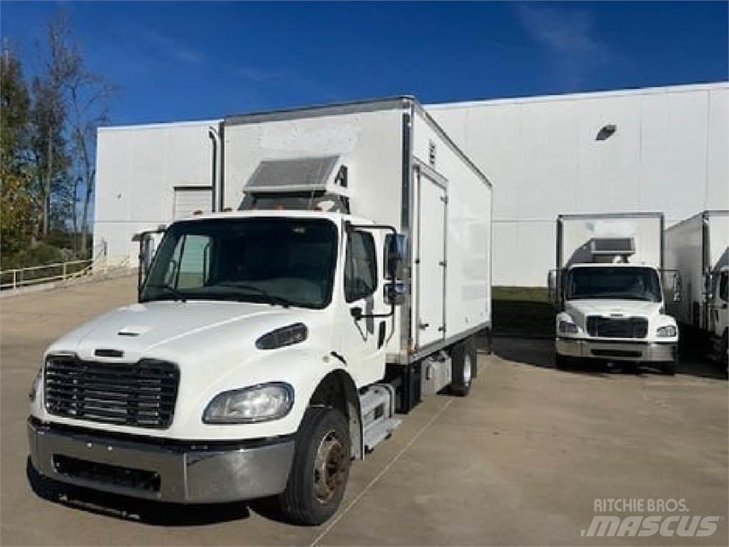 Freightliner M2-106 Фургони