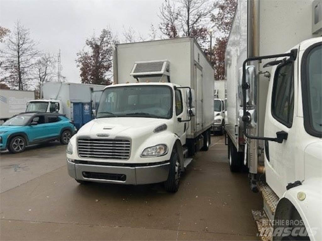 Freightliner M2-106 Фургони