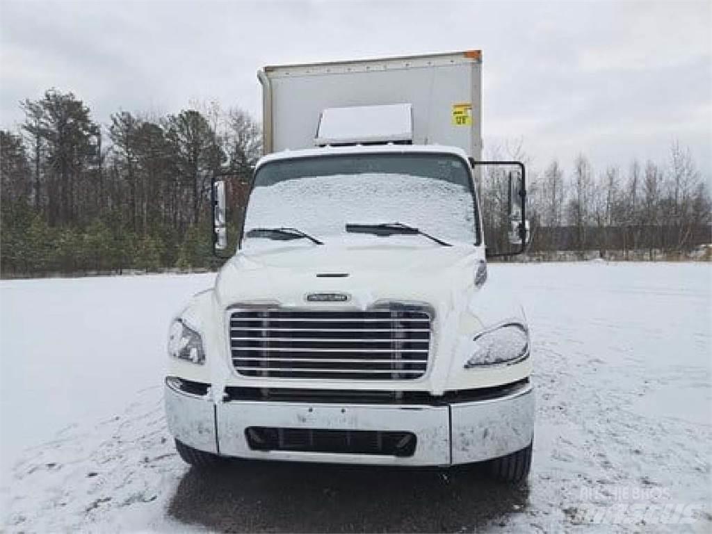 Freightliner M2-106 Фургони