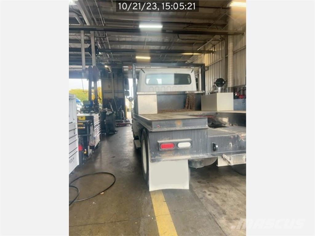 Freightliner M2 112 Комунальні автомобілі / автомобілі загального призначення