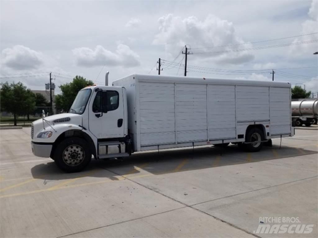 Freightliner M2106 Вантажівки для доставки напоїв