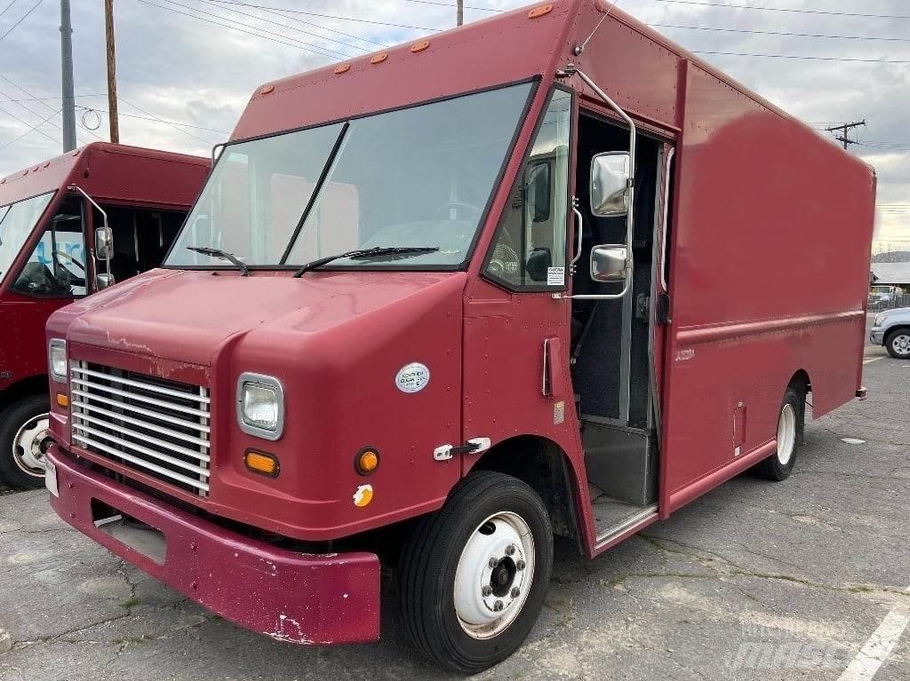 Freightliner MT45 Контейнер