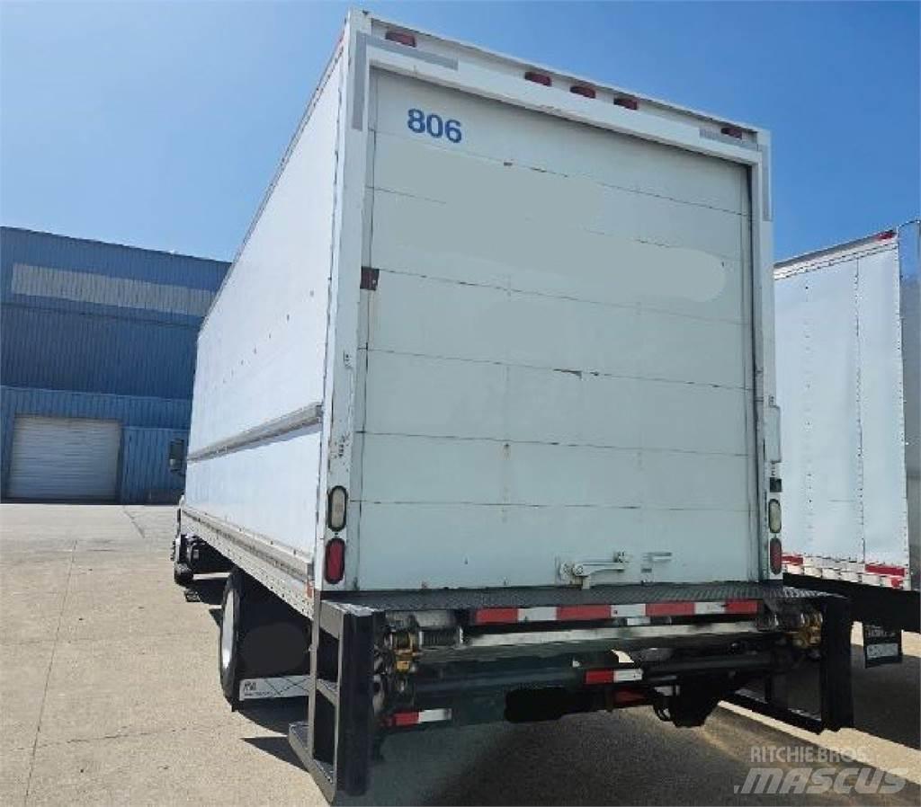 GMC C7500 Фургони