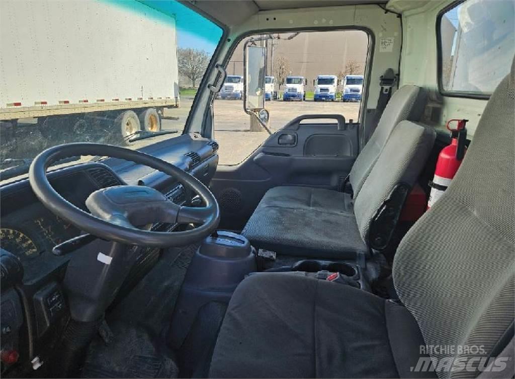 GMC W4500 Фургони