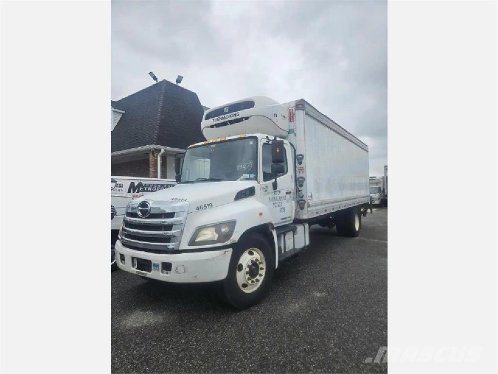 Hino 338 Рефрижератори