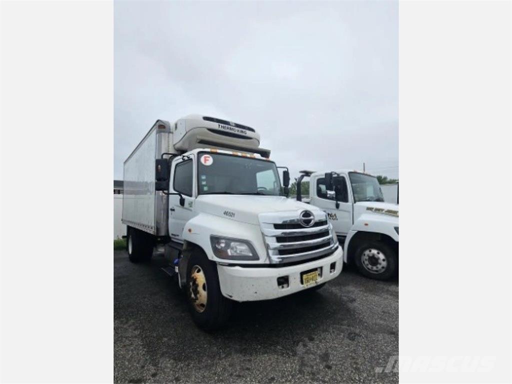 Hino 338 Рефрижератори