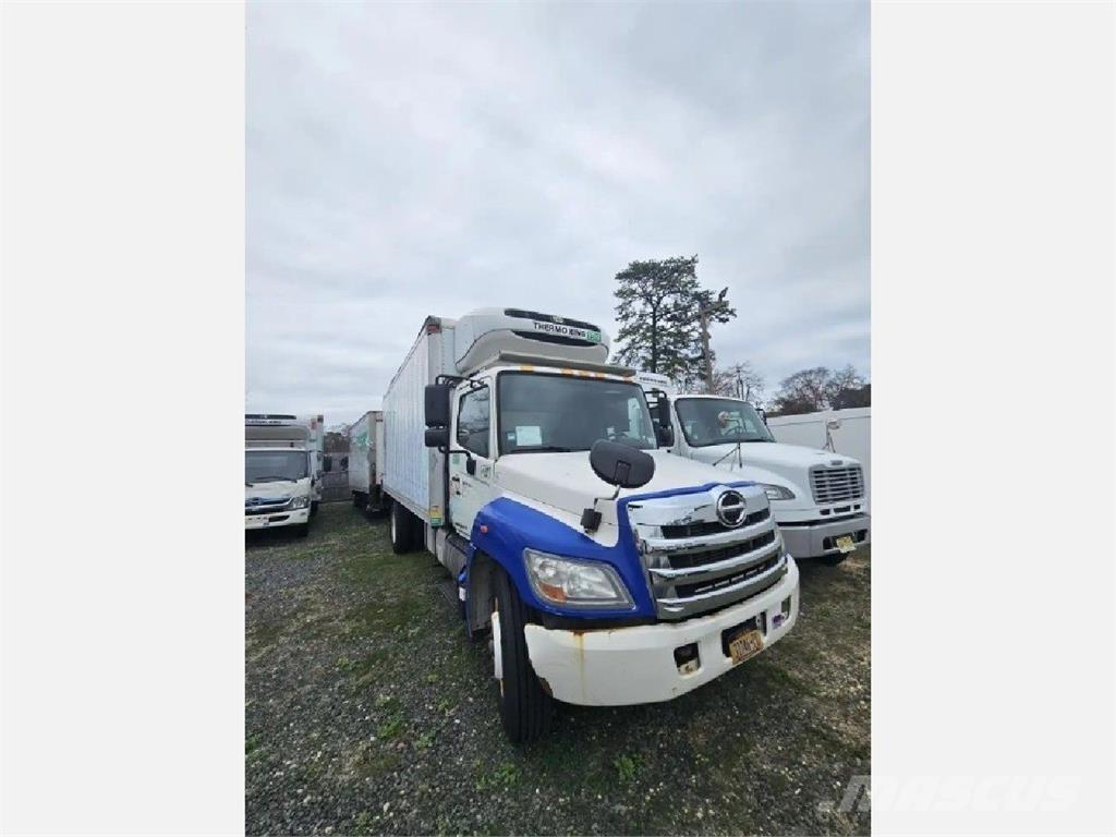 Hino 338 Рефрижератори