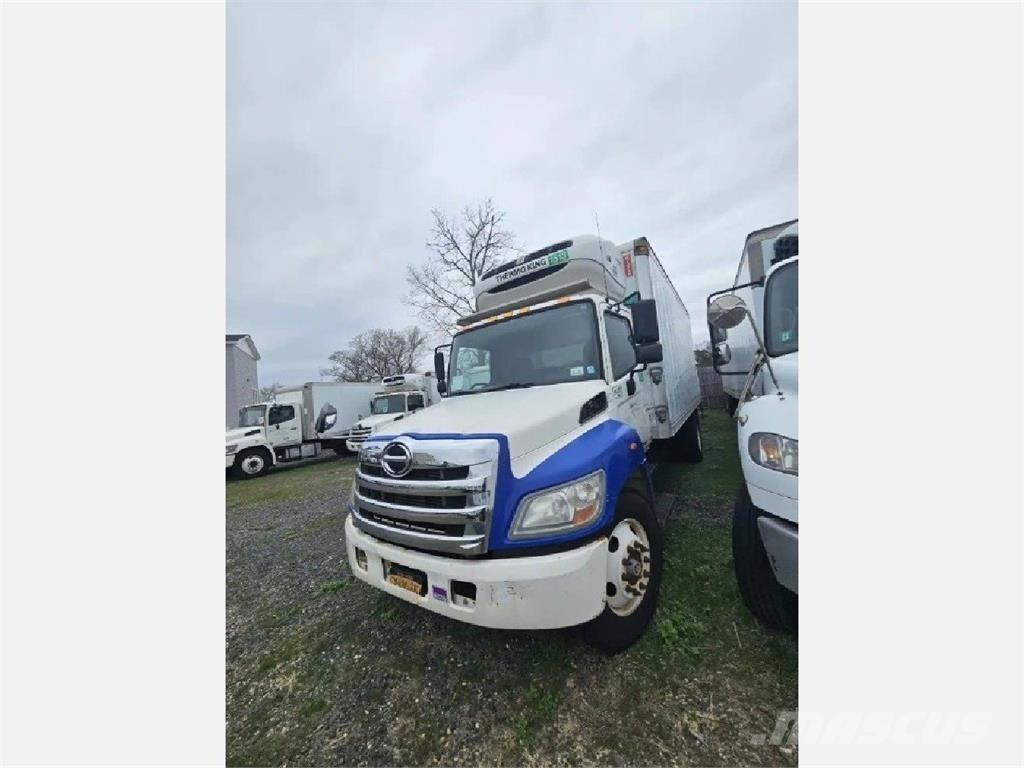 Hino 338 Рефрижератори