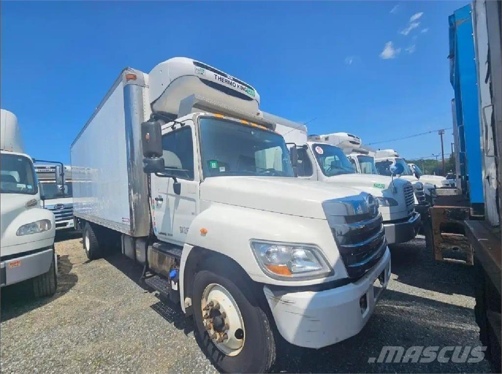 Hino 338 Рефрижератори