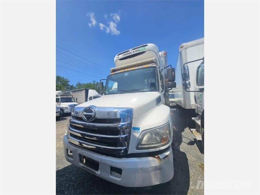 Hino 338 Рефрижератори