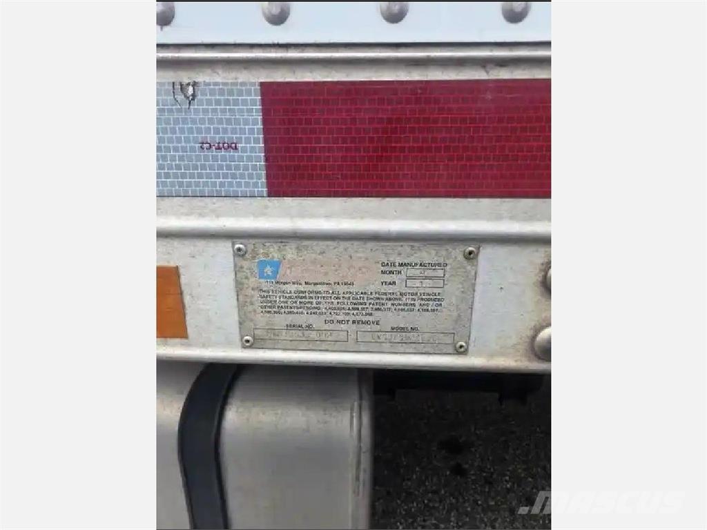 Hino 338 Фургони