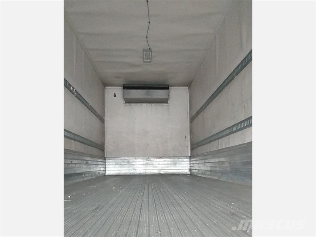 International 4300 Рефрижератори
