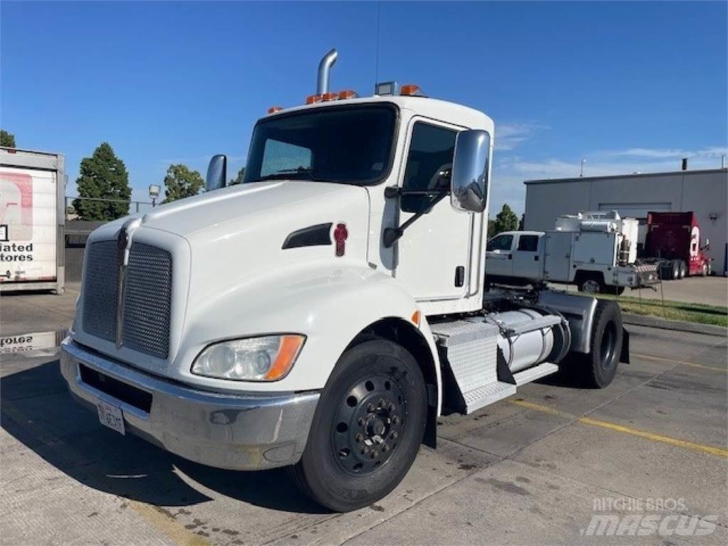 Kenworth T370 Тягачі
