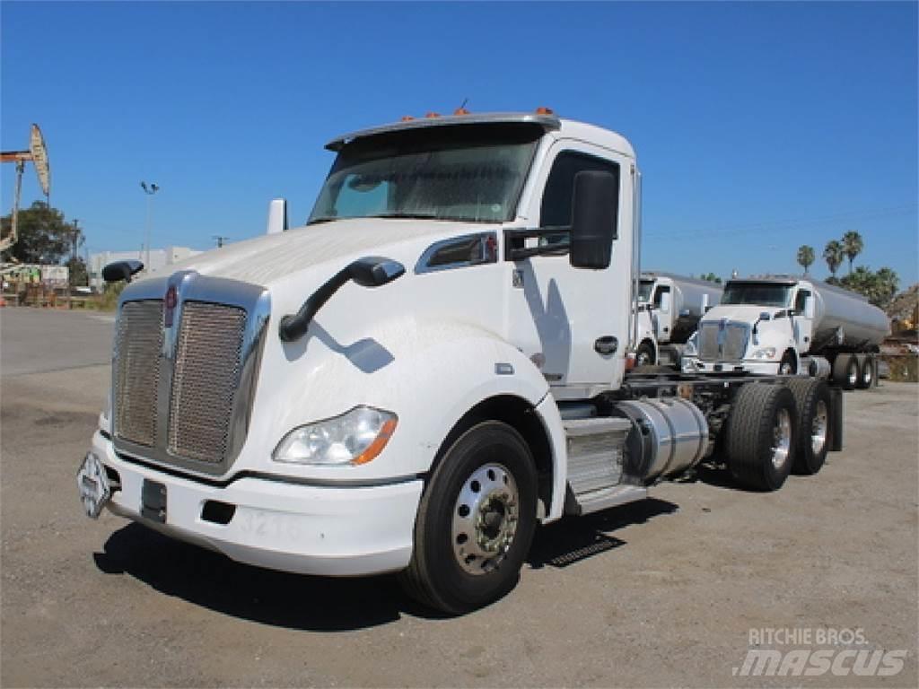 Kenworth T680 Шасі з кабіною