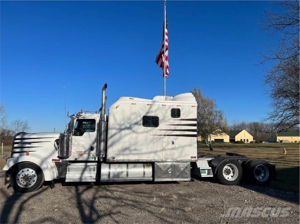 Kenworth W900 Тягачі