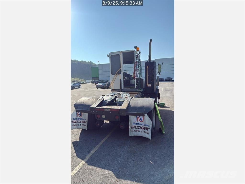Ottawa T2 4x2 Термінальні трактори