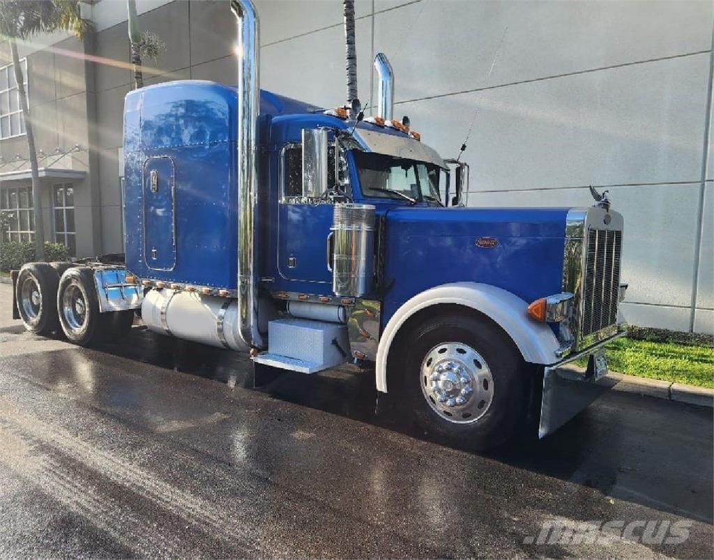 Peterbilt 379EXHD Тягачі