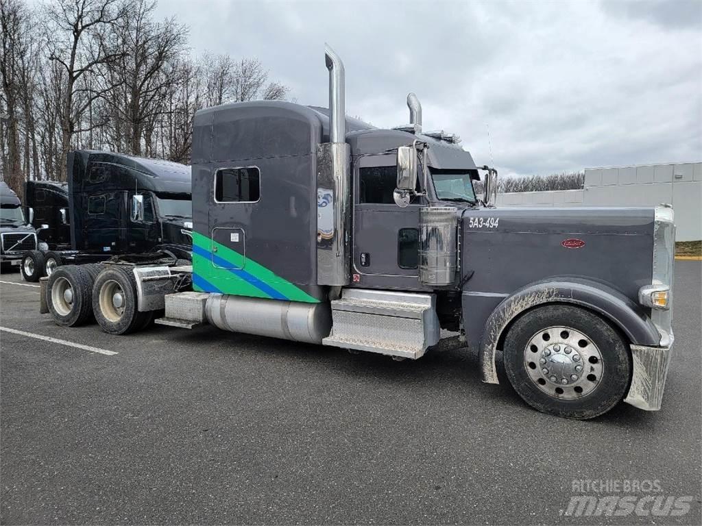 Peterbilt 389 Тягачі