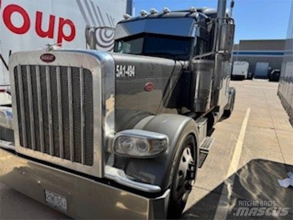 Peterbilt 389 Тягачі